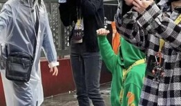 环球影城网友爆料视频,惊现神秘幕后操作，揭秘幕后真相！